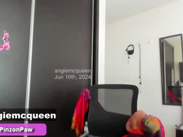 angie_mcqueen cams all night