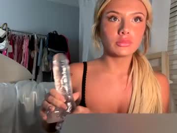 sarahbabyyyy19 cams all night