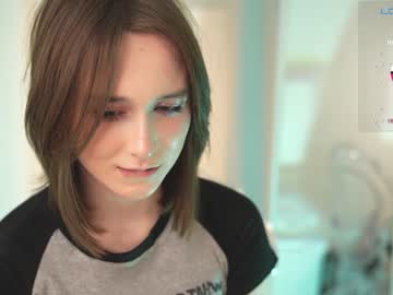 monimauve_ cams all night