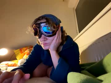 fliegerfrau cams all night