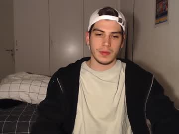 andryck_19cm cams all night