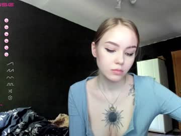 ur_sweet_lily cams all night
