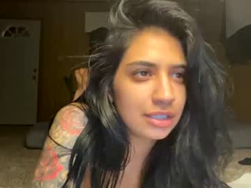 zoiimaybae22 cams all night