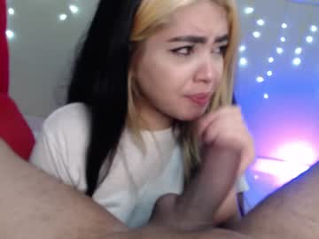 holly_couple cams all night