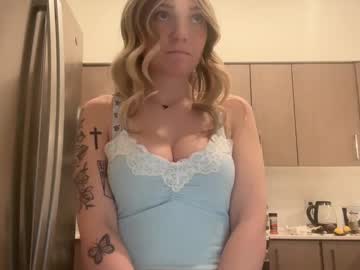 emiefox cams all night