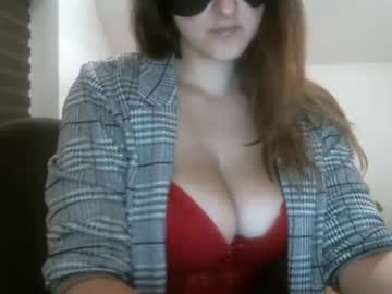 devils_cat_ cams all night