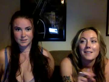 violet_emma cams all night