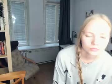 rave_the_love cams all night