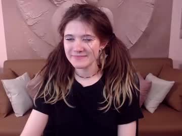 annieaimee cams all night