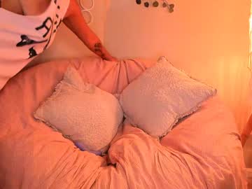 kimmy_chi cams all night