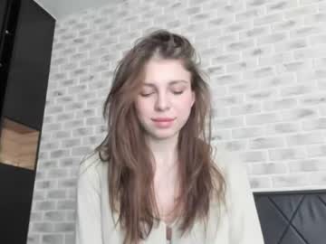 si_lilly cams all night