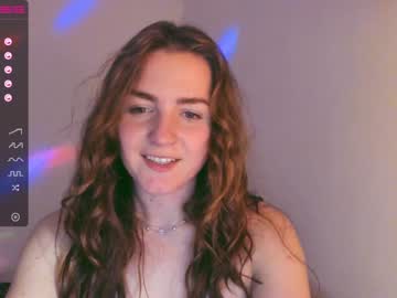 paige_coyness cams all night