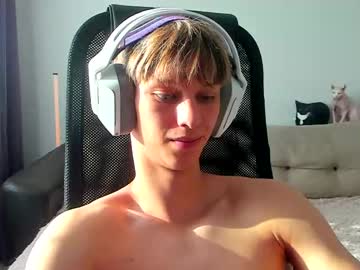 ostin_meoww cams all night