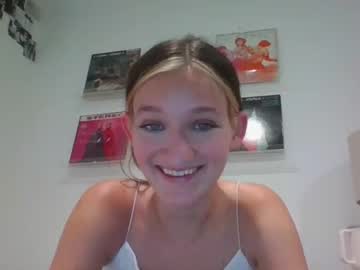 avabear8 cams all night