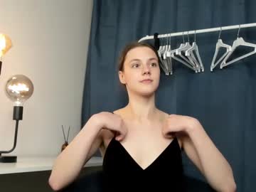 _hellsbells_ cams all night