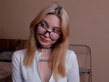new_aliceworld cams all night