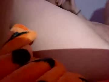 adri_bunny cams all night