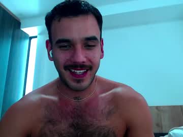 ale_one cams all night