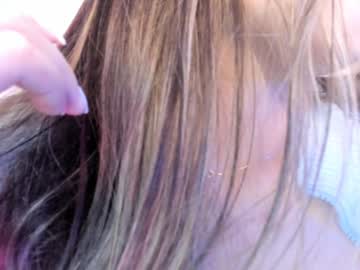 Cam girl akura_01 image #8265763