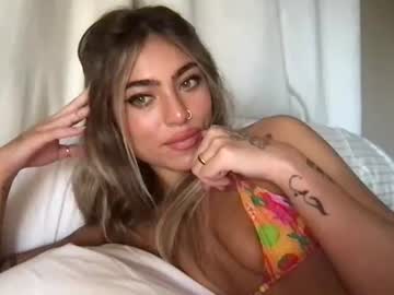 skyelia cams all night
