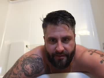 luke_sky_fucks cams all night