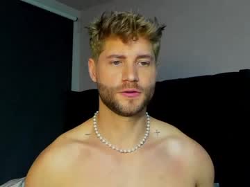 chriss_mayer cams all night