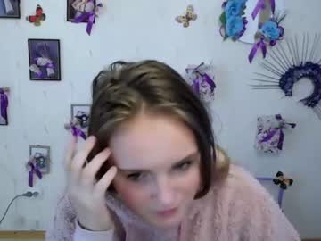 shy_cute_emma_ cams all night