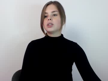 omelia_cute cams all night