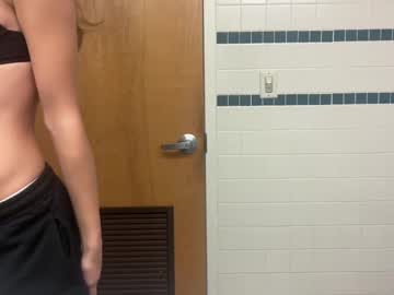 maddybabyy223 cams all night