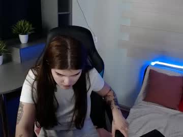 hi_amina cams all night