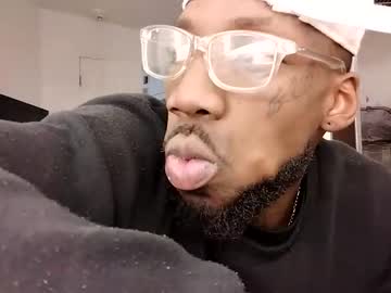 kyliekioshow cams all night