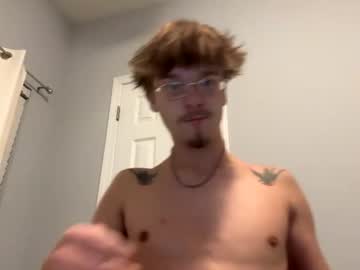 skinnywhiteboy23 cams all night