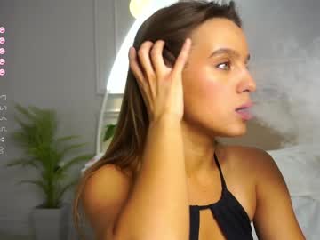 li_queen_ cams all night
