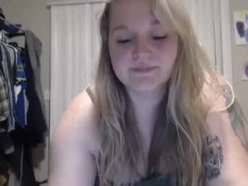 cumtasticc0uple cams all night
