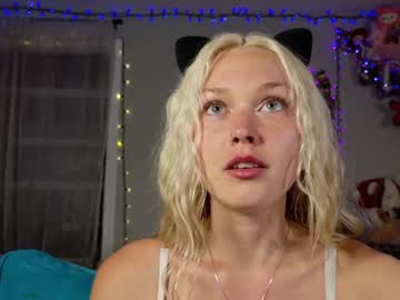 lilfknsquirt cams all night