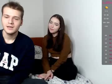 shy_modest_couple cams all night