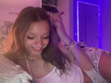 kateevanss_ cams all night