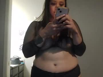 baddgalkiki cams all night