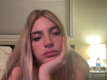 alliesutton cams all night