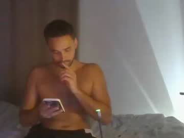 left_n_right cams all night