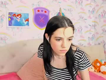 adria_raee cams all night