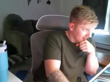 bigassblondboy19 cams all night