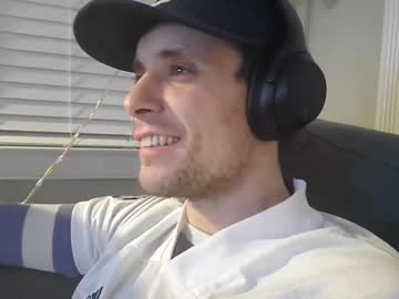 datdudewhomakesu cams all night