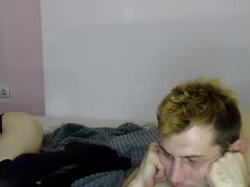 sluty_pie cams all night