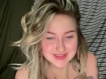honeyyemma cams all night