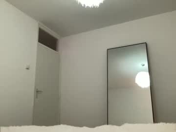 seraveraxo cams all night