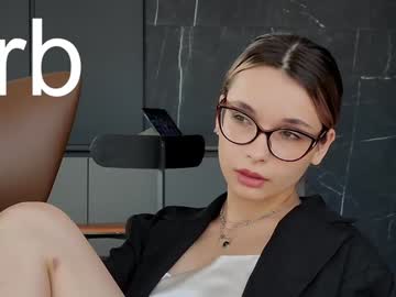 bella_alita cams all night