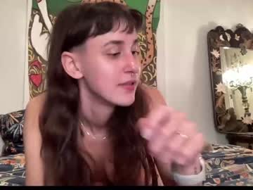 skinnybitch4211 cams all night