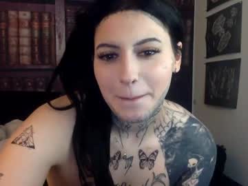 goth_thot cams all night