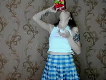 yuinika_ cams all night